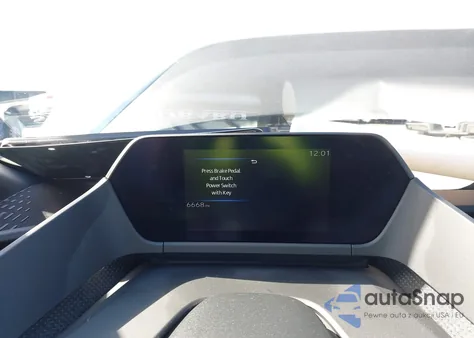 2025 Subaru Solterra Limited z USA, uszkodzony, nr VIN JTMABABA1SA106836